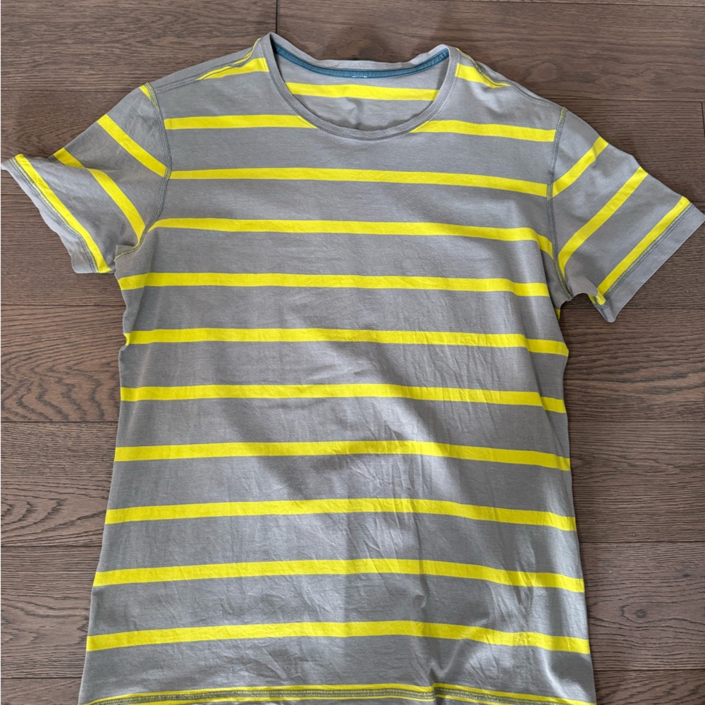 Lululemon Striped Gray and Yellow Men’s Shirt